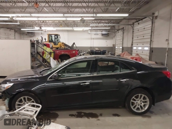 2014 Chevrolet Malibu LT with VIN 1G11C5SL8EF138544, listed as a IAAI auction lot 41984996 with 172,936 mi miles and . Bid and sale history available at DreamBid. Image 14.