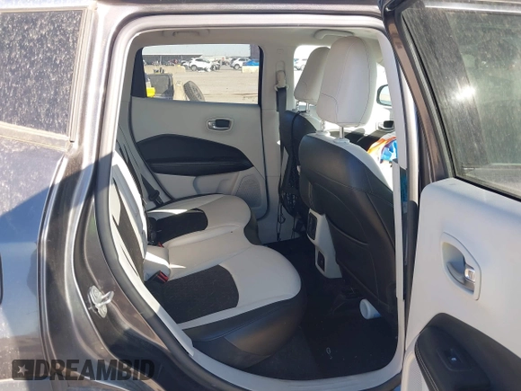 2021 Jeep Compass Latitude с VIN 3C4NJCBB1MT505864, выставлен на аукционе IAAI как лот 41851357 с пробегом 46 441 миль миль и . История ставок и продаж доступна на DreamBid. Изображение 8.
