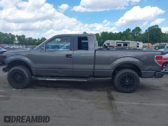 2014 Ford F-150 XL z VIN 1FTFX1EF0EFC60346, wystawiony jako IAAI lot #42198991 z przebiegiem 132 845 mil mil oraz . Historia ofert i sprzedaży dostępna na DreamBid. Obrazek 15.