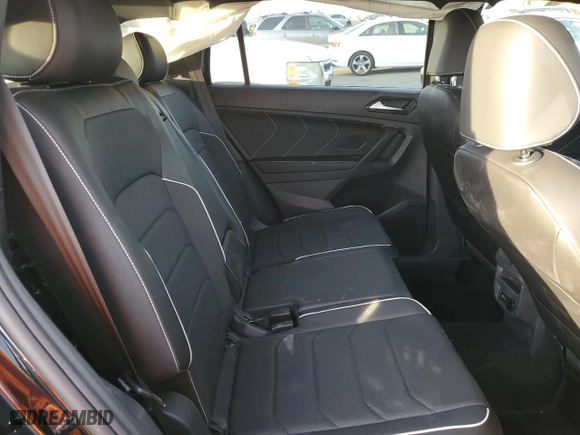 2024 Volkswagen Tiguan SEL R-Line with VIN 3VV4B7AX9RM069345, listed as a Copart auction lot 81193614 with 5,484 mi miles and Salvage Title. Bid and sale history available at carsss.com. Image 10.