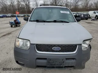 2002 Ford Escape XLT Choice with VIN 1FMYU03152KC59338, listed as a Copart auction lot 47924295 with 117,556 mi miles and Salvage Title. Bid and sale history available at carsss.com. Image 5.