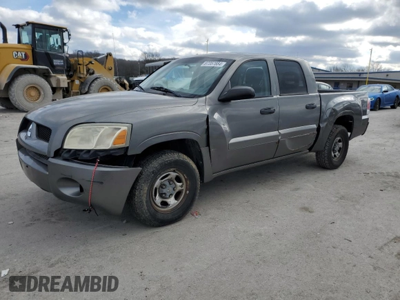 2007 Mitsubishi Raider LS z VIN 1Z7HT28K27S243579, wystawiony jako Copart lot #87357884 z przebiegiem 236 753 mil mil oraz Czysty tytuł • Clean title. Historia ofert i sprzedaży dostępna na DreamBid. Obrazek 1.