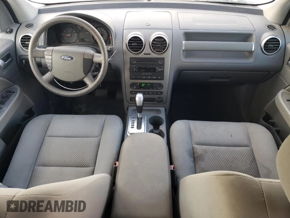 2005 Ford Freestyle SE with VIN 1FMZK01125GA49459, listed as a Copart auction lot 76355084 with 131,733 mi miles and Salvage Title. Bid and sale history available at carsss.com. Image 8.
