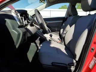 2009 Toyota Matrix S with VIN 2T1KE40E89C005270, listed as a Copart auction lot 56106205 with 123,113 mi miles and Clean title. Bid and sale history available at DreamBid. Image 7.
