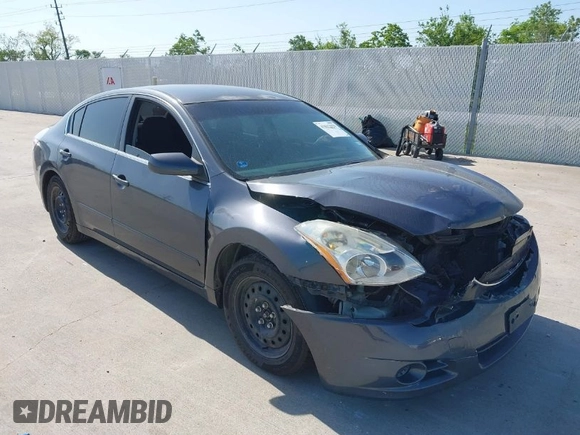 2012 Nissan Altima 2.5 S with VIN 1N4AL2APXCC209189, listed as a IAAI auction lot 42012029 with 181,507 mi miles. Bid and sale history available at carsss.com. Image 1.