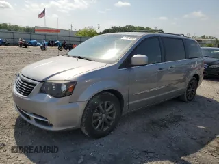 2015 Chrysler Town & Country S with VIN 2C4RC1HG3FR675622, listed as a Copart auction lot 54154035 with 167,841 mi miles and Clean Title. Bid and sale history available at carsss.com. Image 1.