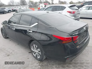 2019 Nissan Altima S with VIN 1N4BL4BV7KC240797, listed as a IAAI auction lot 41759210 with 89,840 mi miles and . Bid and sale history available at DreamBid. Image 3.