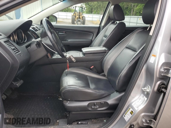 2011 Mazda CX-9 Touring with VIN JM3TB3CV7B0326839, listed as a Copart auction lot 57061345 with 111,832 mi miles and Salvage title. Bid and sale history available at DreamBid. Image 7.