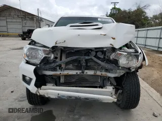 2013 Toyota Tacoma with VIN 3TMLU4ENXDM133381, listed as a Copart auction lot 54183285 with 178,708 mi miles and Salvage Title. Bid and sale history available at DreamBid. Image 5.