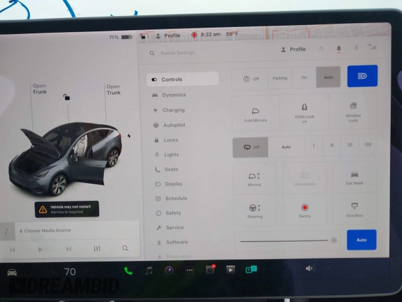 2021 Tesla Model Y Long Range with VIN 5YJYGDEEXMF092901, listed as a IAAI auction lot 42164866 with 61,240 mi miles and . Bid and sale history available at carsss.com. Image 19.