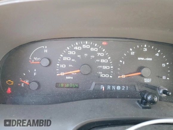 2002 Ford Excursion Limited with VIN 1FMNU43S32EC53880, listed as a Copart auction lot 79093813 with 181,635 mi miles and Clean title. Bid and sale history available at DreamBid. Image 9.