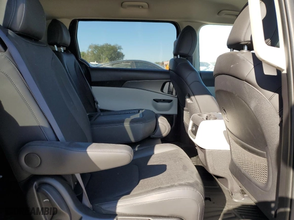 2024 Kia Carnival LX with VIN KNDNB4H34R6444160, listed as a Copart auction lot 43718485 with 12,153 mi miles and Salvage Title. Bid and sale history available at carsss.com. Image 11.