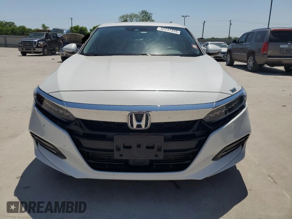 2020 Honda Accord Touring with VIN 1HGCV2F92LA018533, listed as a Copart auction lot 52247355 with 77,034 mi miles and Clean title. Bid and sale history available at DreamBid. Image 5.