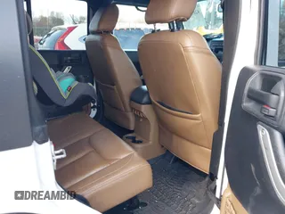 2015 Jeep Wrangler Unlimited Rubicon with VIN 1C4BJWFGXFL507315, listed as a IAAI auction lot 42059720 with 90,189 mi miles and . Bid and sale history available at DreamBid. Image 8.
