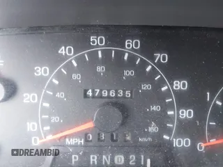 2001 Ford F-350 XL with VIN 1FDSF34F91EB80330, listed as a IAAI auction lot 41188483 with 479,635 mi miles and . Bid and sale history available at DreamBid. Image 15.