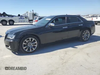 2011 Chrysler 300 C z VIN 2C3CA6CT2BH594595, wystawiony jako Copart lot #48661045 z przebiegiem 191 917 mil mil oraz Szkoda całkowita • Salvage title. Historia ofert i sprzedaży dostępna na DreamBid. Obrazek 1.