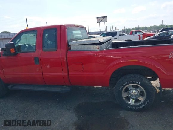 2012 Ford F-250 XL z VIN 1FT7X2B64CED14314, wystawiony jako IAAI lot #42059427 z przebiegiem 126 231 mil mil oraz . Historia ofert i sprzedaży dostępna na DreamBid. Obrazek 21.