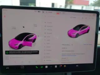 2023 Tesla Model 3 z VIN 5YJ3E1EA6PF435672, wystawiony jako IAAI lot #42375203 z przebiegiem 30 688 mil mil oraz . Historia ofert i sprzedaży dostępna na DreamBid. Obrazek 19.