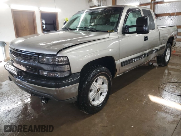 2001 Chevrolet Silverado 1500 LS with VIN 1GCEK19T51E113269, listed as a Copart auction lot 45592115 with Not Provided miles and Salvage Title. Bid and sale history available at DreamBid. Image 1.