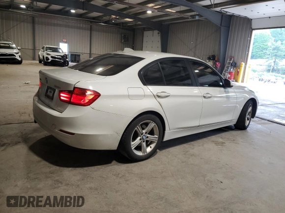 2014 BMW 3 Series 328i xDrive with VIN WBA3B5G56ENS11491, listed as a Copart auction lot 59555895 with 87,588 mi miles and Salvage title. Bid and sale history available at DreamBid. Image 3.