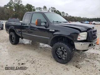 2007 Ford F-250 XL with VIN 1FTSX21P47EA34810, listed as a Copart auction lot 44770375 with 181,801 mi miles and Salvage Title. Bid and sale history available at DreamBid. Image 4.