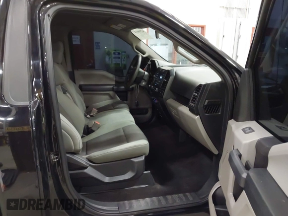 2018 Ford F-150 XL с VIN 1FTMF1EPXJKE53737, выставлен на аукционе IAAI как лот 42300187 с пробегом 93 289 миль миль и . История ставок и продаж доступна на DreamBid. Изображение 5.