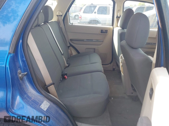 2011 Ford Escape XLS with VIN 1FMCU0C78BKC16059, listed as a IAAI auction lot 42577234 with 210,890 mi miles and . Bid and sale history available at DreamBid. Image 8.