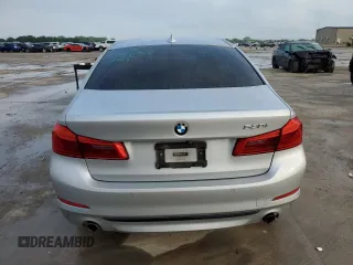 2017 BMW 5 Series 530i z VIN WBAJA5C36HG456248, wystawiony jako Copart lot #54521155 z przebiegiem 126 446 mil mil oraz Szkoda całkowita • Salvage title. Historia ofert i sprzedaży dostępna na DreamBid. Obrazek 6.
