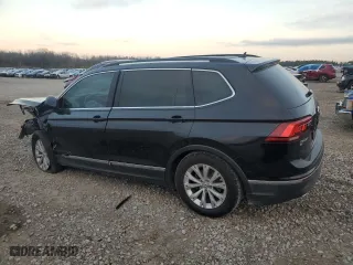 2018 Volkswagen Tiguan SEL with VIN 3VV3B7AX3JM010324, listed as a Copart auction lot 42957245 with 0 mi miles and Salvage Title. Bid and sale history available at carsss.com. Image 2.