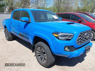 2020 Toyota Tacoma SR5 z VIN 3TMCZ5AN5LM337632, wystawiony jako IAAI lot #42203628 z przebiegiem 39 831 mil mil oraz . Historia ofert i sprzedaży dostępna na DreamBid. Obrazek 1.