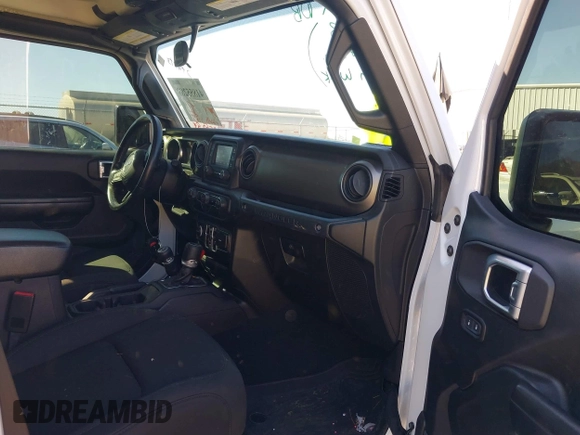 2020 Jeep Wrangler Unlimited Sport S z VIN 1C4HJXDN5LW204468, wystawiony jako IAAI lot #41855289 z przebiegiem 62 610 mil mil oraz . Historia ofert i sprzedaży dostępna na DreamBid. Obrazek 5.