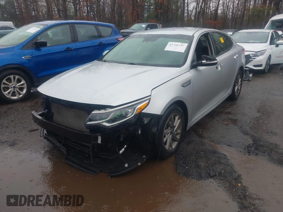2019 Kia Optima LX with VIN 5XXGT4L31KG348622, listed as a IAAI auction lot 41726487 with 100,286 mi miles. Bid and sale history available at carsss.com. Image 17.