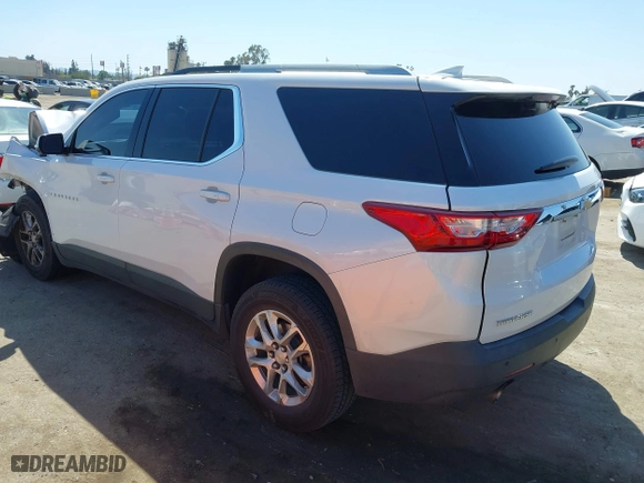 2018 Chevrolet Traverse LT Cloth with VIN 1GNERGKW5JJ236555, listed as a IAAI auction lot 41986598 with 106,740 mi miles. Bid and sale history available at carsss.com. Image 3.