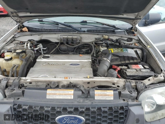 2005 Ford Escape Hybrid z VIN 1FMCU95H75KC07240, wystawiony jako Copart lot #52515925 z przebiegiem 217 237 mil mil oraz Szkoda całkowita • Salvage title. Historia ofert i sprzedaży dostępna na DreamBid. Obrazek 12.