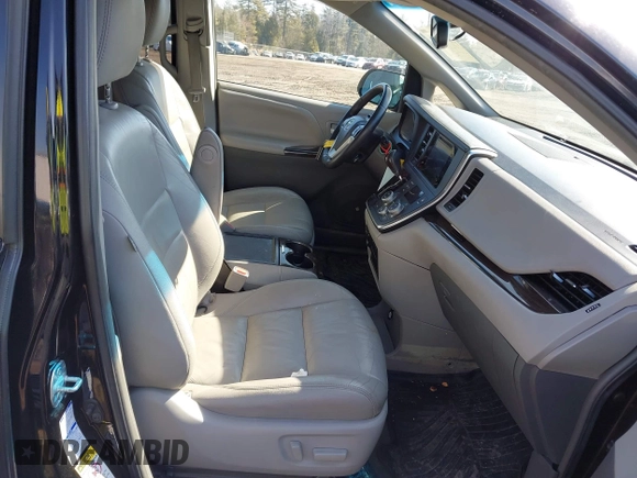 2017 Toyota Sienna XLE with VIN 5TDDZ3DC8HS166143, listed as a IAAI auction lot 41739916 with 132,948 mi miles and . Bid and sale history available at DreamBid. Image 5.