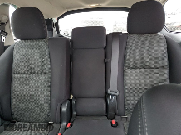 2018 Nissan Pathfinder S z VIN 5N1DR2MNXJC610928, wystawiony jako Copart lot #44451385 z przebiegiem 140 070 mil mil oraz Szkoda całkowita • Salvage title. Historia ofert i sprzedaży dostępna na DreamBid. Obrazek 10.