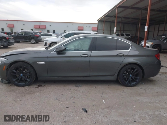 2014 BMW 5 Series 535d with VIN WBAXA5C58ED689864, listed as a IAAI auction lot 40983130 with 139,104 mi miles and . Bid and sale history available at carsss.com. Image 14.