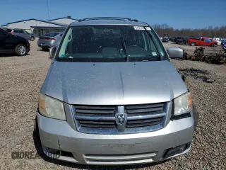 2010 Dodge Grand Caravan with VIN 2D4RN5D11AR475417, listed as a Copart auction lot 54242295 with 155,775 mi miles and Salvage Title. Bid and sale history available at DreamBid. Image 5.