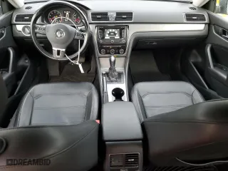 2014 Volkswagen Passat SE with VIN 1VWBP7A38EC018710, listed as a Copart auction lot 42289915 with 100,595 mi miles and Salvage Title. Bid and sale history available at carsss.com. Image 8.