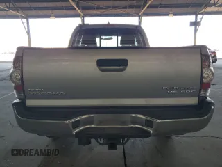 2014 Toyota Tacoma PreRunner z VIN 5TFTU4GN5EX063359, wystawiony jako Copart lot #47021535 z przebiegiem 109 192 mil mil oraz Szkoda całkowita • Salvage title. Historia ofert i sprzedaży dostępna na DreamBid. Obrazek 6.