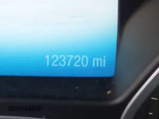 2012 Ford Focus Titanium с VIN 1FAHP3J28CL381248, выставлен на аукционе IAAI как лот 39731691 с пробегом 123 720 миль миль и . История ставок и продаж доступна на DreamBid. Изображение 7.