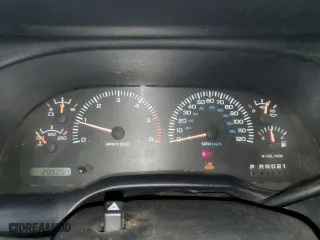 1998 Dodge Ram 1500 with VIN 1B7HF13Y0WJ150721, listed as a Copart auction lot 82356684 with 209,291 mi miles and Salvage Title. Bid and sale history available at carsss.com. Image 9.