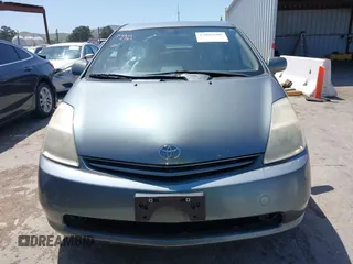 2004 Toyota Prius with VIN JTDKB20U840035148, listed as a IAAI auction lot 42086608 with 87,207 mi miles and . Bid and sale history available at DreamBid. Image 12.