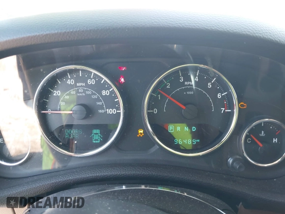 2018 Jeep Wrangler Unlimited Sahara with VIN 1C4BJWEG3JL805263, listed as a IAAI auction lot 42593276 with 96,489 mi miles and . Bid and sale history available at DreamBid. Image 7.
