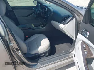 2015 Kia Optima EX with VIN 5XXGN4A71FG426337, listed as a IAAI auction lot 42589955 with 119,473 mi miles and . Bid and sale history available at DreamBid. Image 5.