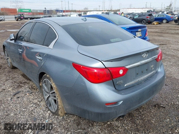 2015 Infiniti Q50 with VIN JN1BV7AR4FM406268, listed as a IAAI auction lot 41837888 with 211,965 mi miles. Bid and sale history available at carsss.com. Image 3.