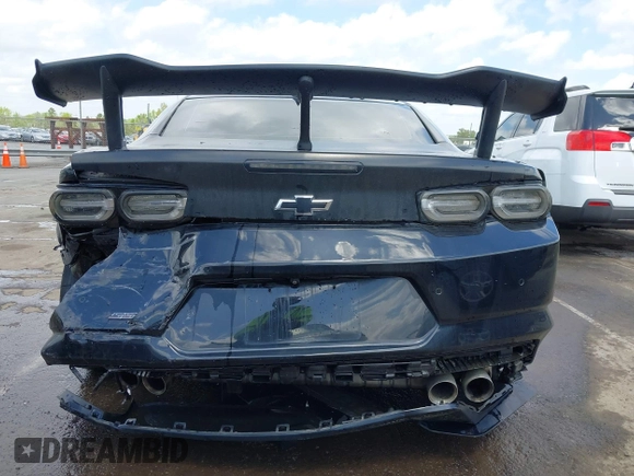 2019 Chevrolet Camaro 2SS with VIN 1G1FG1R70K0126995, listed as a IAAI auction lot 41946655 with 40,423 mi miles and . Bid and sale history available at DreamBid. Image 16.