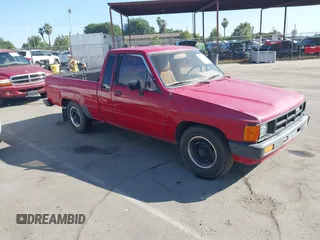 1985 Toyota Pickup SR5 с VIN JT4RN56S3F5035366, выставлен на аукционе IAAI как лот 42495438 с пробегом 191 183 миль миль и . История ставок и продаж доступна на DreamBid. Изображение 1.