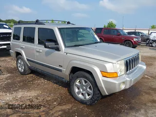 2007 Jeep Commander Sport with VIN 1J8HG48K87C696538, listed as a IAAI auction lot 39853716 with 226,491 mi miles. Bid and sale history available at carsss.com. Image 1.