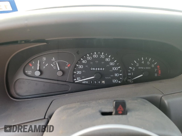 1998 Ford Escort ZX2 Cool z VIN 3FAKP1130WR260321, wystawiony jako Copart lot #73996074 z przebiegiem 62 842 mil mil oraz Szkoda całkowita • Salvage title. Historia ofert i sprzedaży dostępna na DreamBid. Obrazek 9.